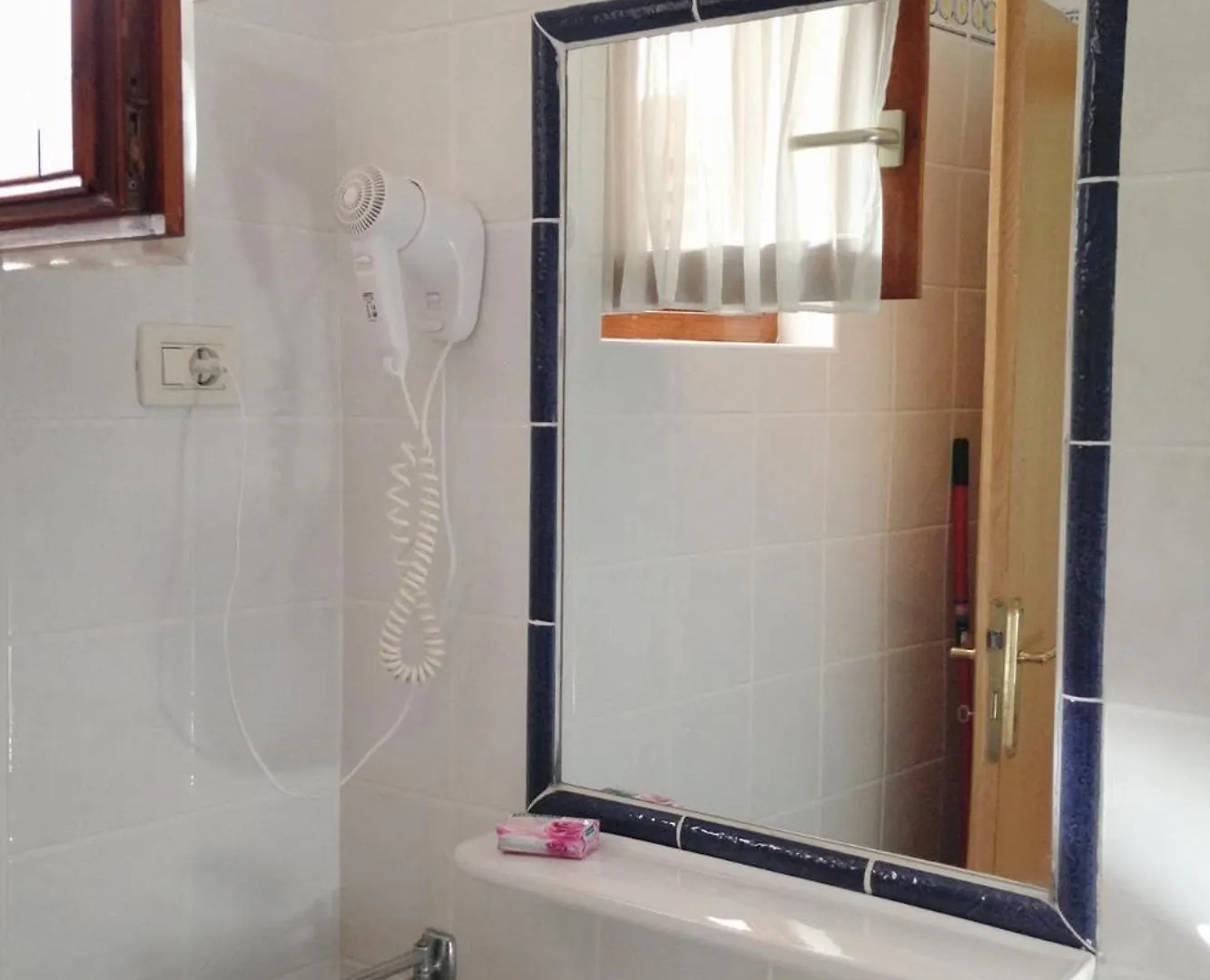 Apartments And Rooms By The Sea Mali Lošinj Penzion