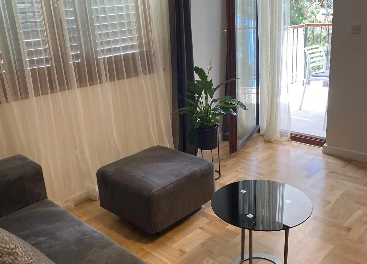 Apartments And Rooms By The Sea Mali Losinj Guest house